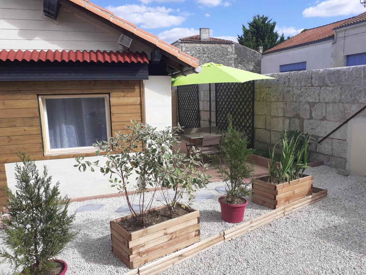 Le Clos Des Passiflores Пон Экстерьер фото